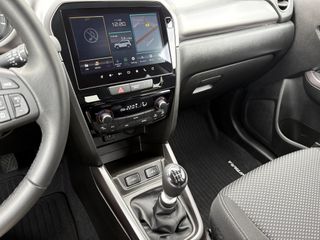 Voertuigafbeelding 24