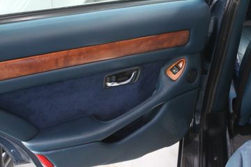 Voertuigafbeelding 25