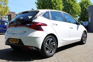 Voertuigafbeelding 2