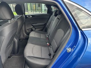 Voertuigafbeelding 10