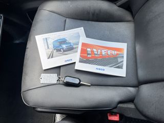 Voertuigafbeelding 13