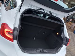 Voertuigafbeelding 36