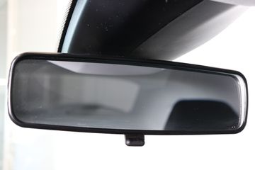 Voertuigafbeelding 35