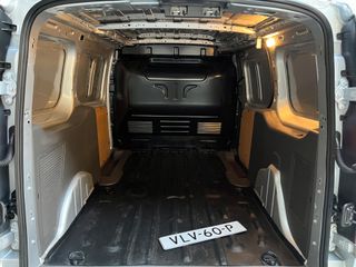 Voertuigafbeelding 32