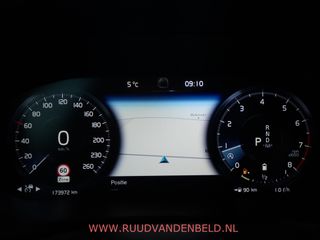 Voertuigafbeelding 17