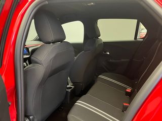 Voertuigafbeelding 17