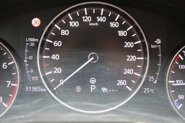 Voertuigafbeelding 5