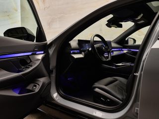 Voertuigafbeelding 5