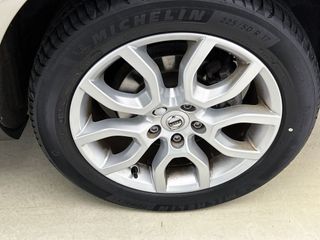 Voertuigafbeelding 21