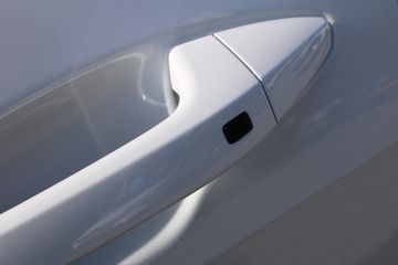 Voertuigafbeelding 7