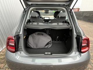 Voertuigafbeelding 17