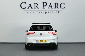 Voertuigafbeelding 5