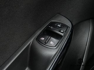 Voertuigafbeelding 35