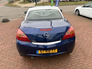 Voertuigafbeelding 12