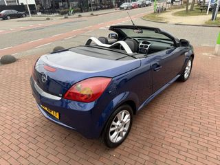 Voertuigafbeelding 3