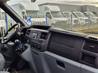 Voertuigafbeelding 6