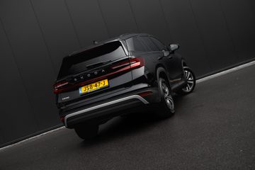 Voertuigafbeelding 6