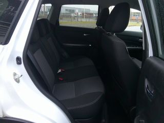 Voertuigafbeelding 10