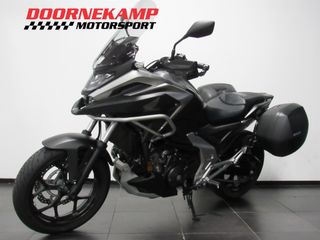 Voertuigafbeelding 2