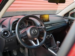 Voertuigafbeelding 12