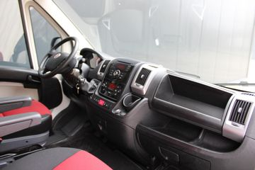 Voertuigafbeelding 25