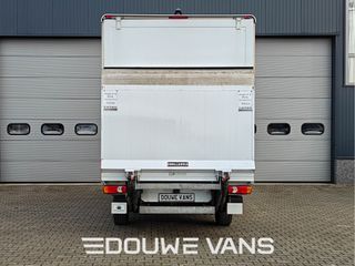 Voertuigafbeelding 3