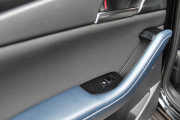 Voertuigafbeelding 22