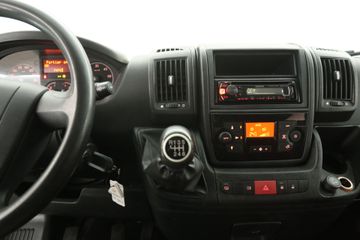 Voertuigafbeelding 14