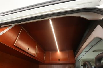 Voertuigafbeelding 22