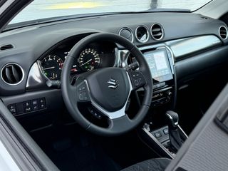 Voertuigafbeelding 8