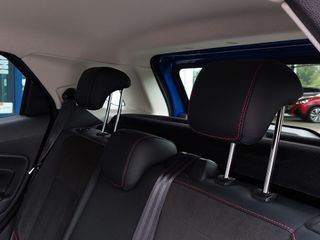 Voertuigafbeelding 24