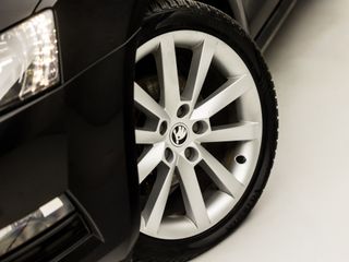 Voertuigafbeelding 13