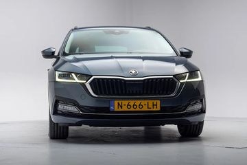 Voertuigafbeelding 24