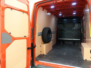 Voertuigafbeelding 4