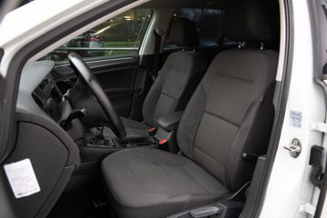 Voertuigafbeelding 2