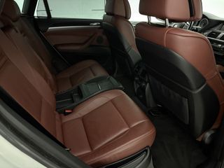 Voertuigafbeelding 38