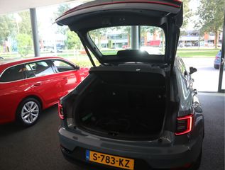 Voertuigafbeelding 13