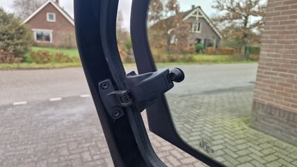 Voertuigafbeelding 13