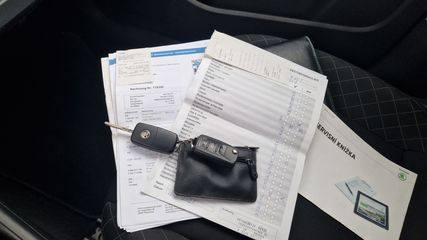 Voertuigafbeelding 9