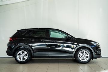 Voertuigafbeelding 4