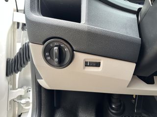 Voertuigafbeelding 9