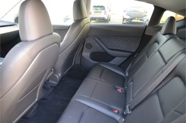 Voertuigafbeelding 11