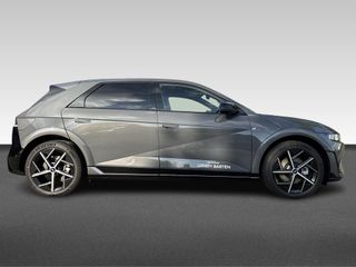 Voertuigafbeelding 8