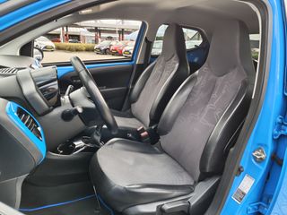 Voertuigafbeelding 21