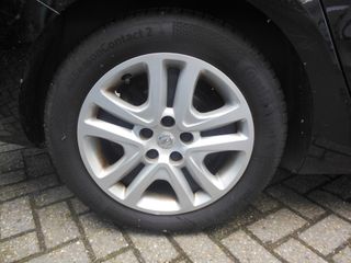 Voertuigafbeelding 8