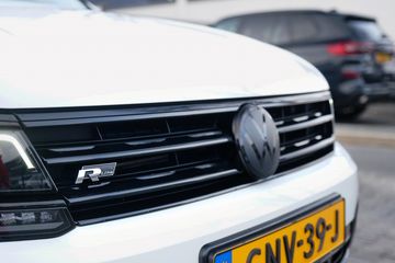 Voertuigafbeelding 4