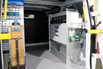 Voertuigafbeelding 12