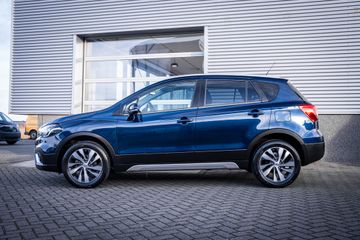 Voertuigafbeelding 4