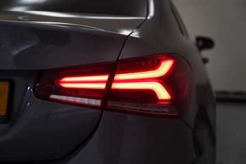 Voertuigafbeelding 37