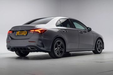 Voertuigafbeelding 38